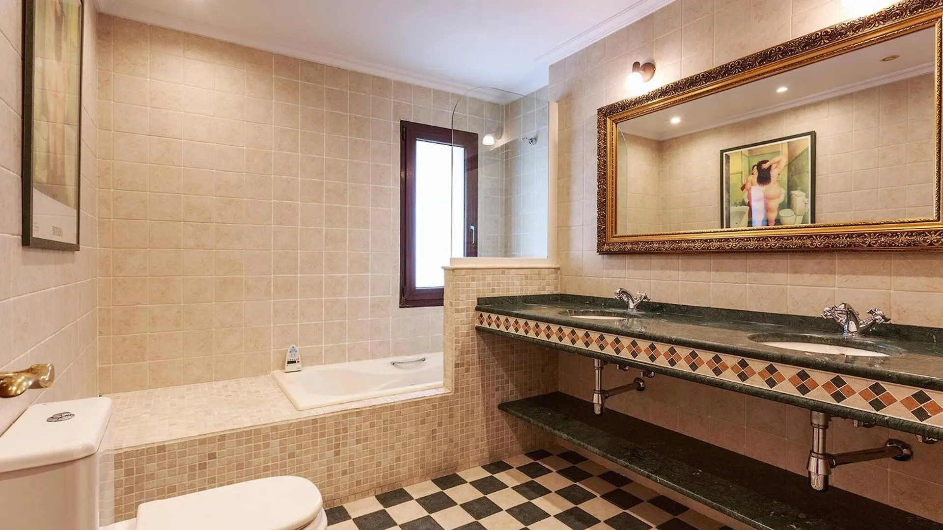 Casa Damatxo - De Luxe, Terracita, Espacioso, Ideal Familia Y Parejas & 1 Minuto A La Playa Zarautz Spain