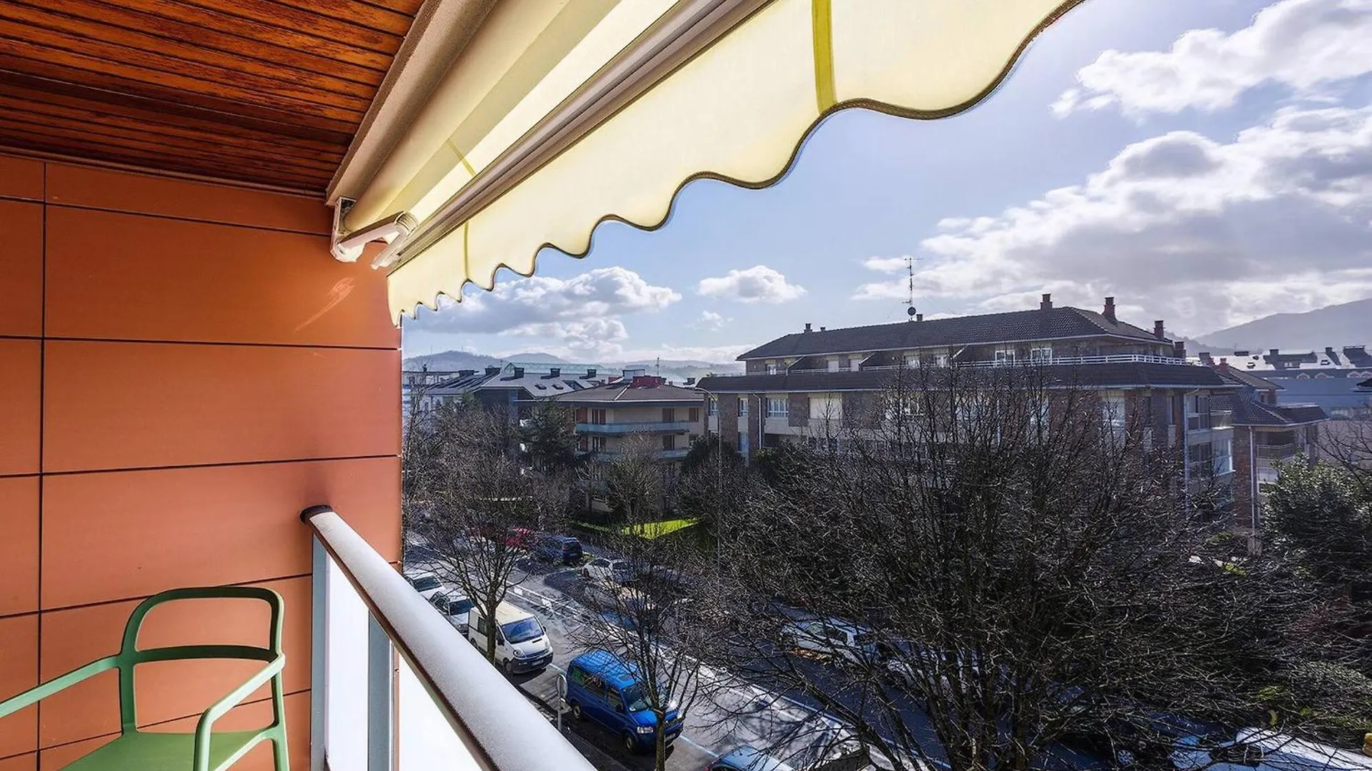 Casa Damatxo - De Luxe, Terracita, Espacioso, Ideal Familia Y Parejas & 1 Minuto A La Playa Zarautz 0*,