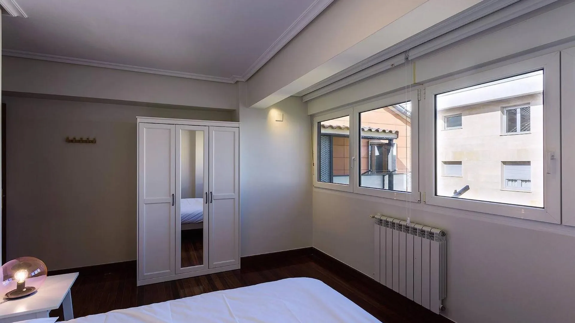 Casa Damatxo - De Luxe, Terracita, Espacioso, Ideal Familia Y Parejas & 1 Minuto A La Playa Zarautz